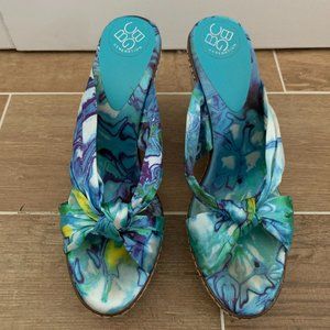 BCBGeneration Fiji Flower Burst Sandal